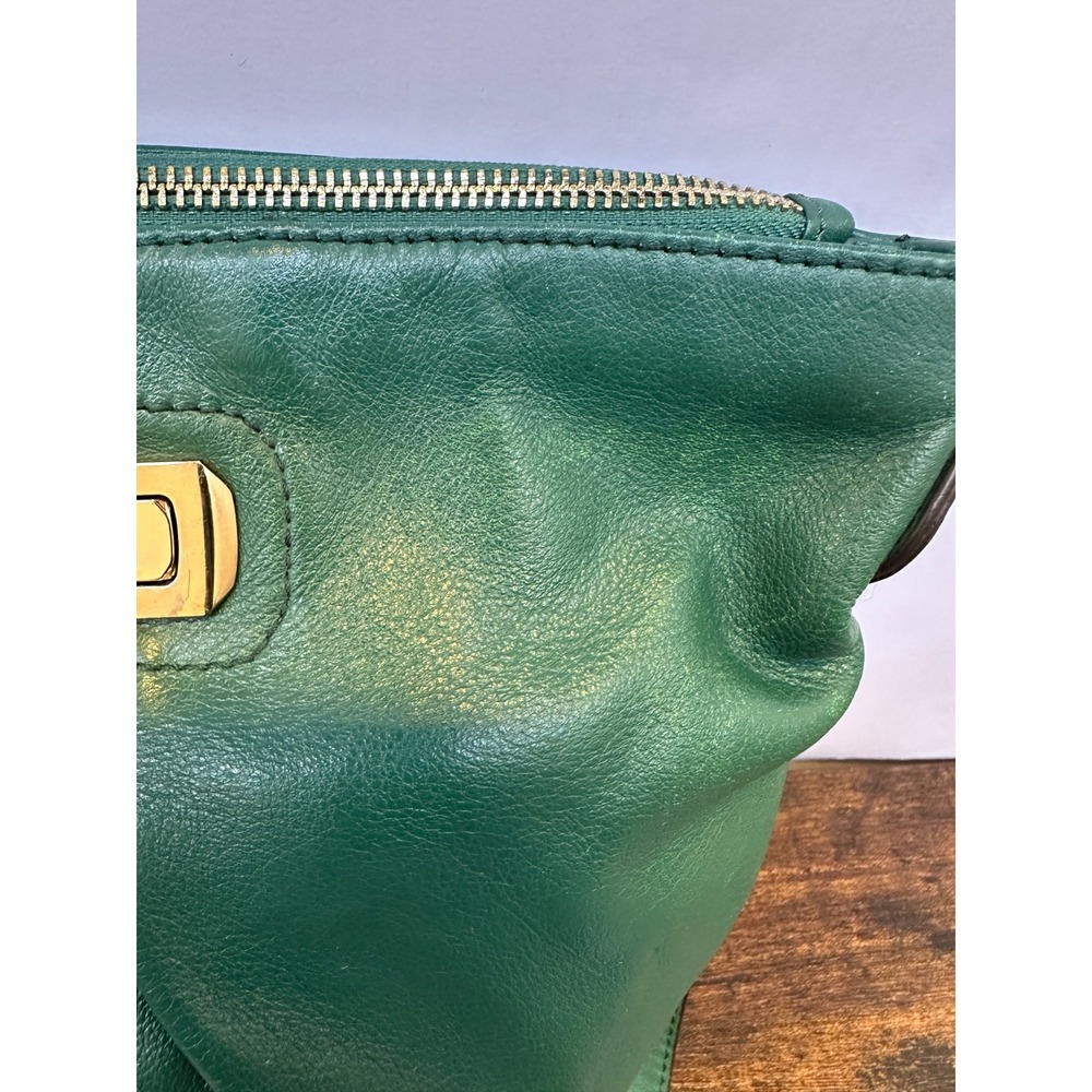 B. Makowsky Turn Lock Shoulder Bag Genuine Pebbled Leather Green Crossbody Purse - Picture 2 of 16